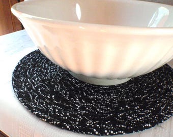 Coiled Mat, Chair Pad, Hot Pad, Trivet - 14 INCH ROUND - Black and White, Handmade by Me