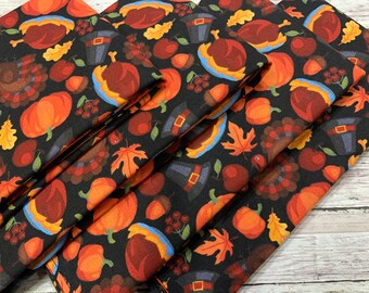 Fall Cloth Napkins- Set of 4- Turkeys and Pumpkins- Dinner Table, Everyday, Thanksgiving- Hostess or Housewarming Gift- Custom Size