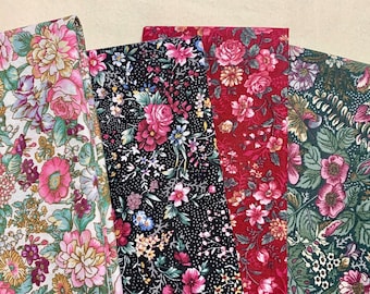 Floral Cloth Napkins- Set of 2- Choose Your Floral Print- 100% Cotton Dinner Napkins- Custom Size- Everyday, Party, Wedding, Hostess Gift