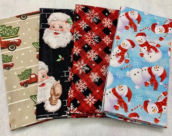 Lot de 2 serviettes en tissu de Noël - thème des fêtes - table à dîner, fête des fêtes - cadeau d'hôtesse ou de pendaison de crémaillère - taille personnalisée