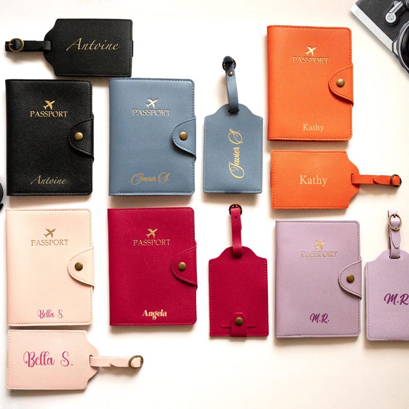 Copertina Personalizzata In Ecopelle Per Passaporto Ed Etichetta Per