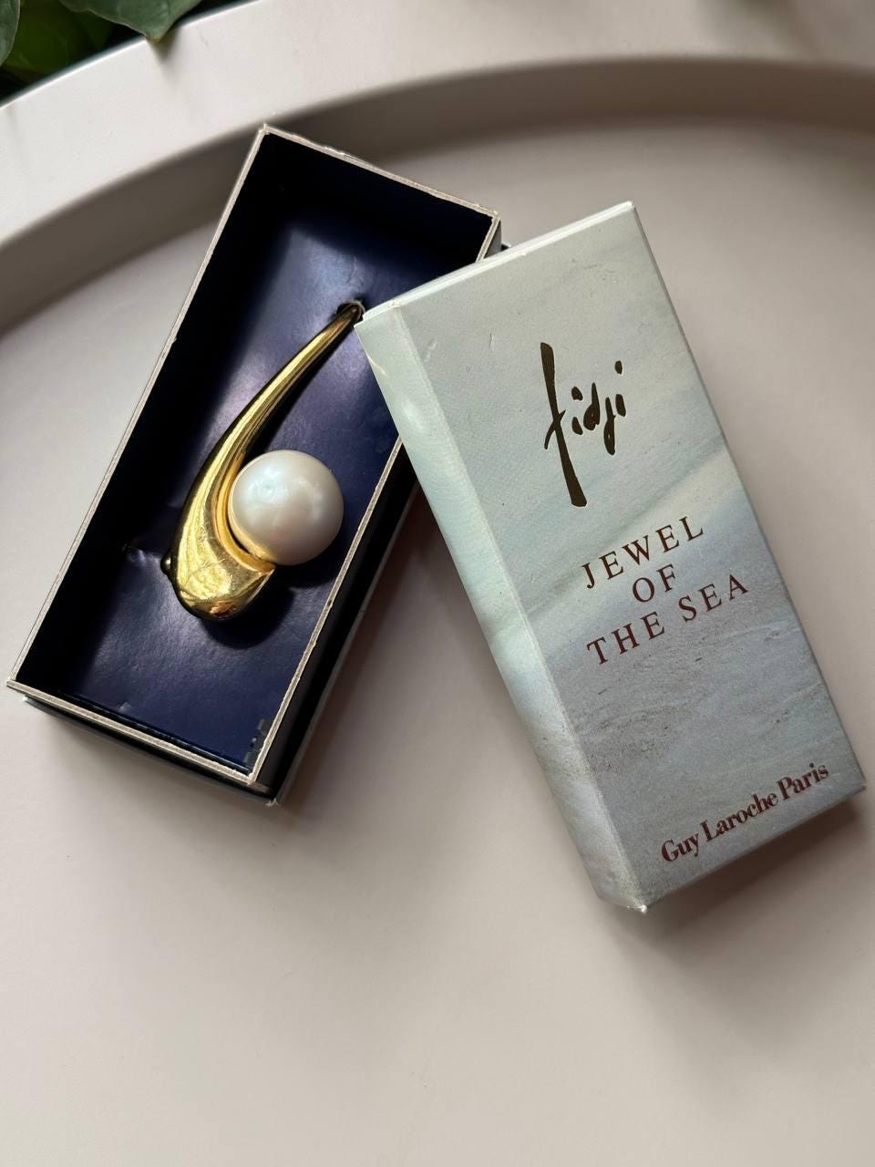 Guy Laroche Jewelry - Etsy