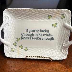 Irish Saying I. Godinger Trinket Tray Jewelry Candy Dish. St Patrick’s Day gift or decor. Shamrocks and Basket Weave. Adorable sentiment.