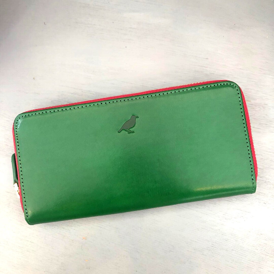 Ladies Purse Zip Around Wallet in Emerald Green Leather With an Fuchsia