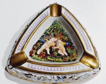 Vintage Capodimonte Italy cherub ashtray / vintage Italian porcelain ashtray / Marie Antoinette chic cottagecore / GlitterNGoldVintage