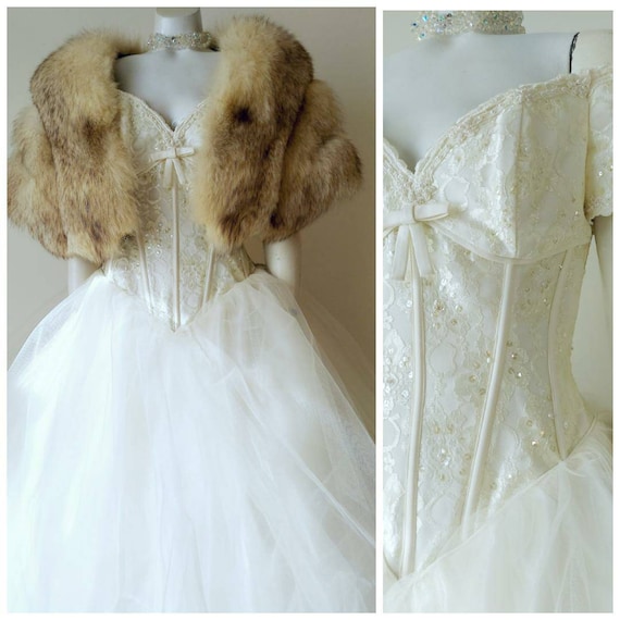 Vintage wedding dress / lace pearls sequins / tull