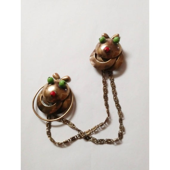 Early 30s 40s bug brooch / 40s sweater pin brooch