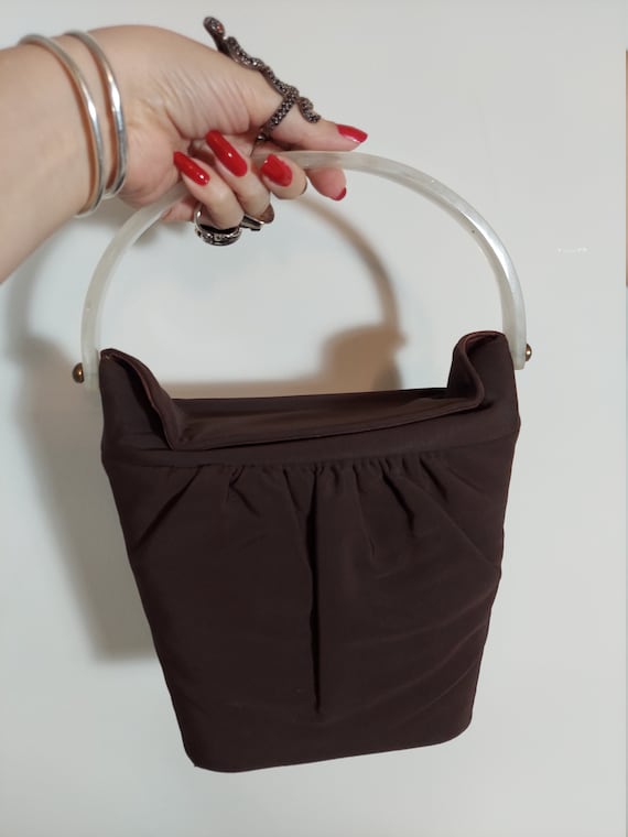 Vintage 40s 50s bucket purse / 40s 50s lucite hand