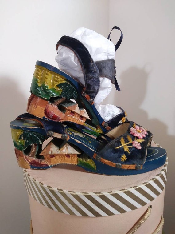 Vintage 40s platform sandals / 40s 50s Shoes / 40s