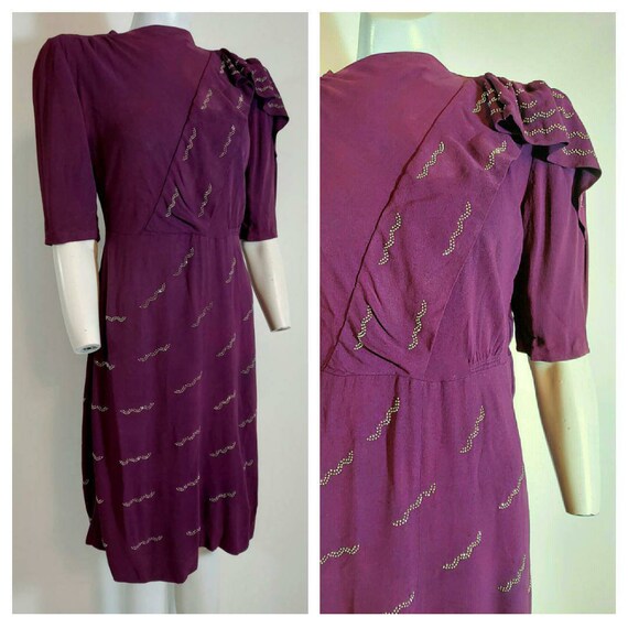 Size Small Vintage Wounded Bust 38 1940s Studded Two Tone Rayon Crepe Dress Waist 26-27
