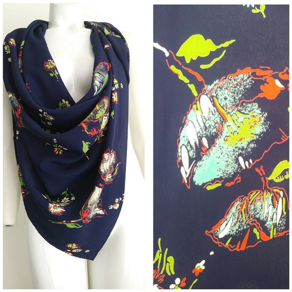 fab 40s silk rayon material / 40s floral scarf / 4