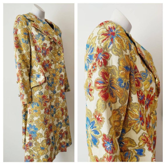 Vintage 60s 70s tapestry coat / vintage 60s embro… - image 7