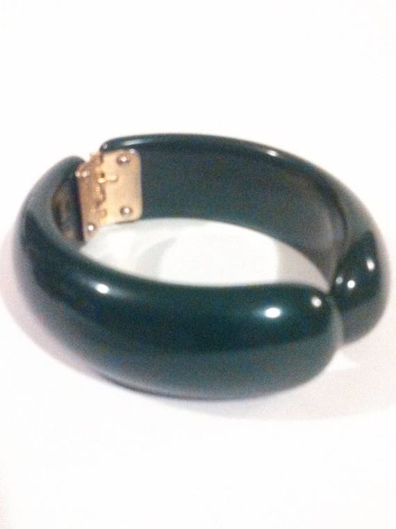 Vintage Bakelite Clamp Bracelet / Green Bakelite B