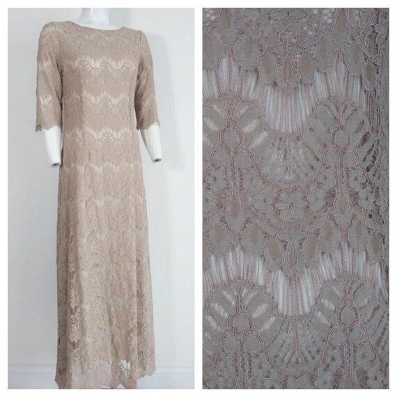Stunning chantilily lace dress / Vintage Lace Dres