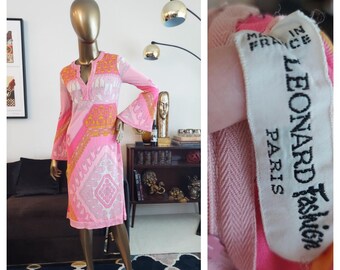 Vintage LEONARD Paris Silk Jersey Dress, 60s Mod Psychedelic Print