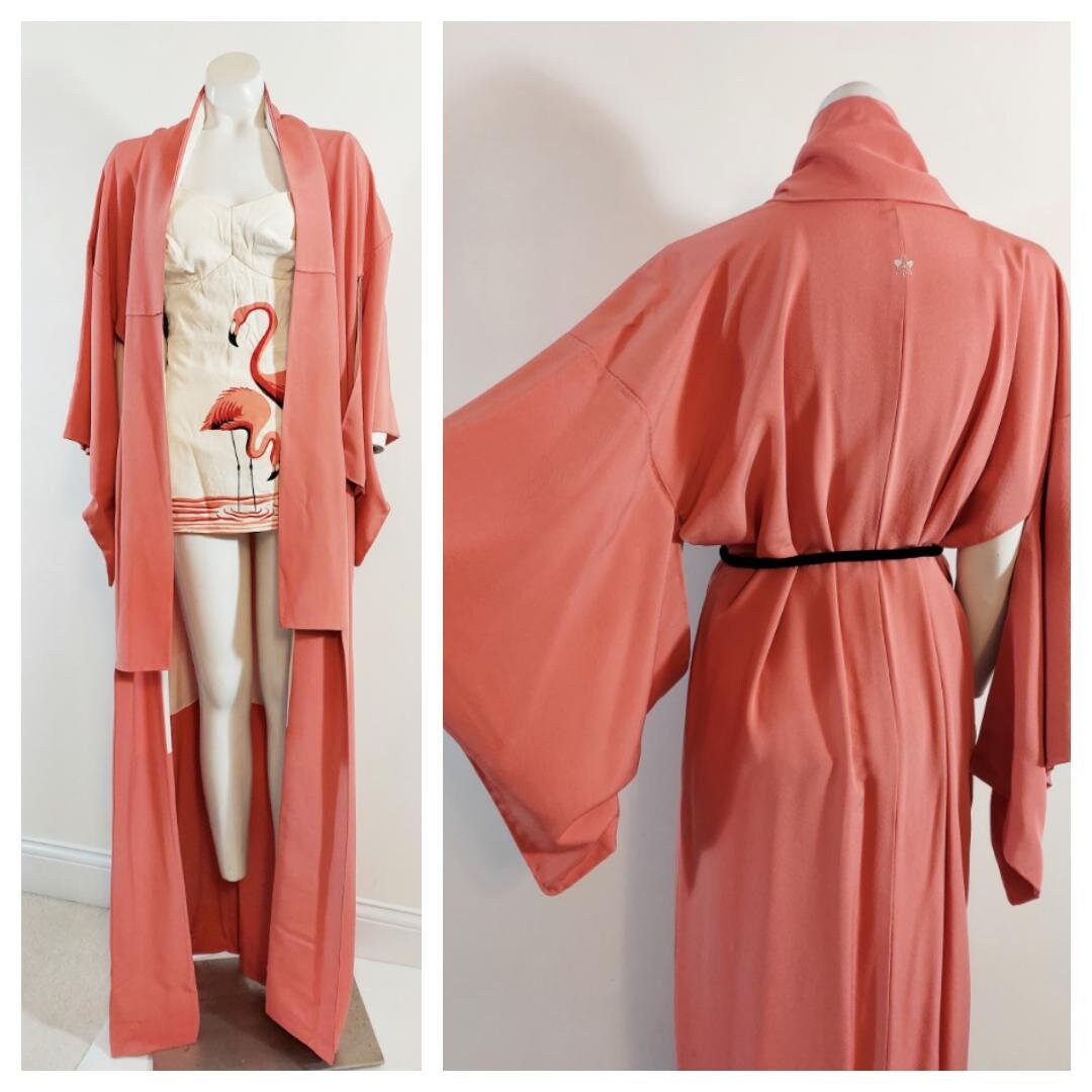 Vintage Silk Pink Kimono Robe / Vintage 50s Robe Dressing Gown