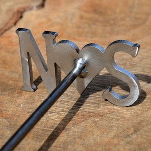 Marca de boda con hierro, marca con inicial en forma de corazón, marca personalizada, regalo de aniversario, regalo de San Valentín
