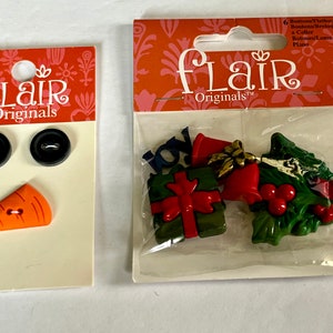 2 PKGS Holiday Buttons New Novelty Buttons Christmas