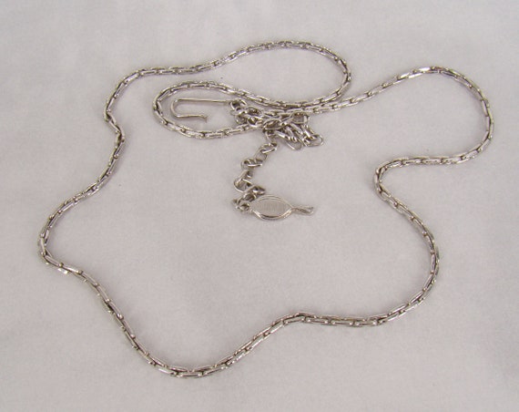 Sarah Coventry Embraceable Necklace 1974 Vintage … - image 3