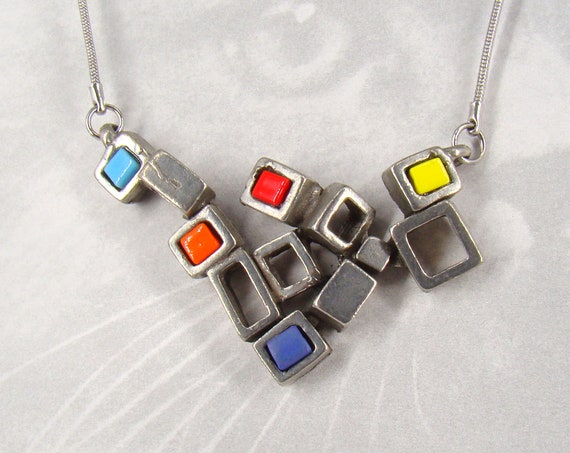 Osmose Abstract Deco Cube Design Necklace - Vinta… - image 4