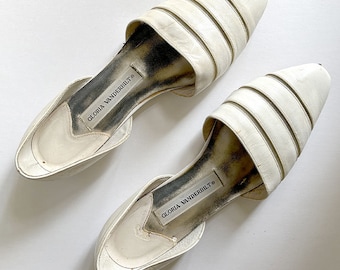 Vintage White Gloria Vanderbilt Flats