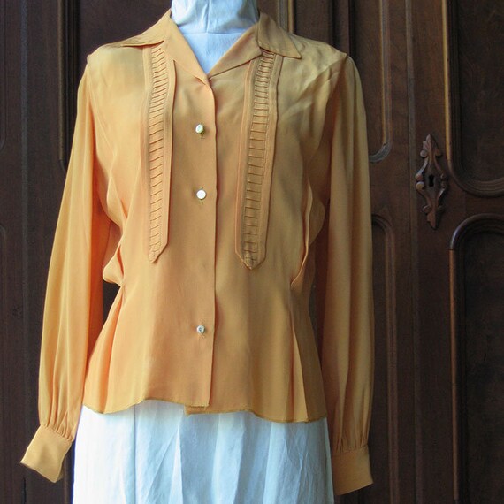 Vintage Marigold Long Sleeved Blouse
