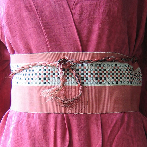 wrap around belt that ties