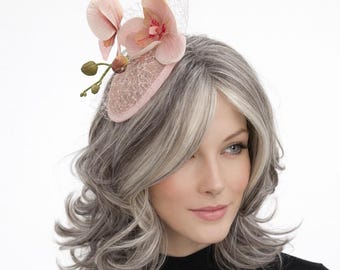 Light Pink Fascinator, Elegant Orchid Headband Fascinator: Chic Headpiece for Races, Weddings, Garden Events