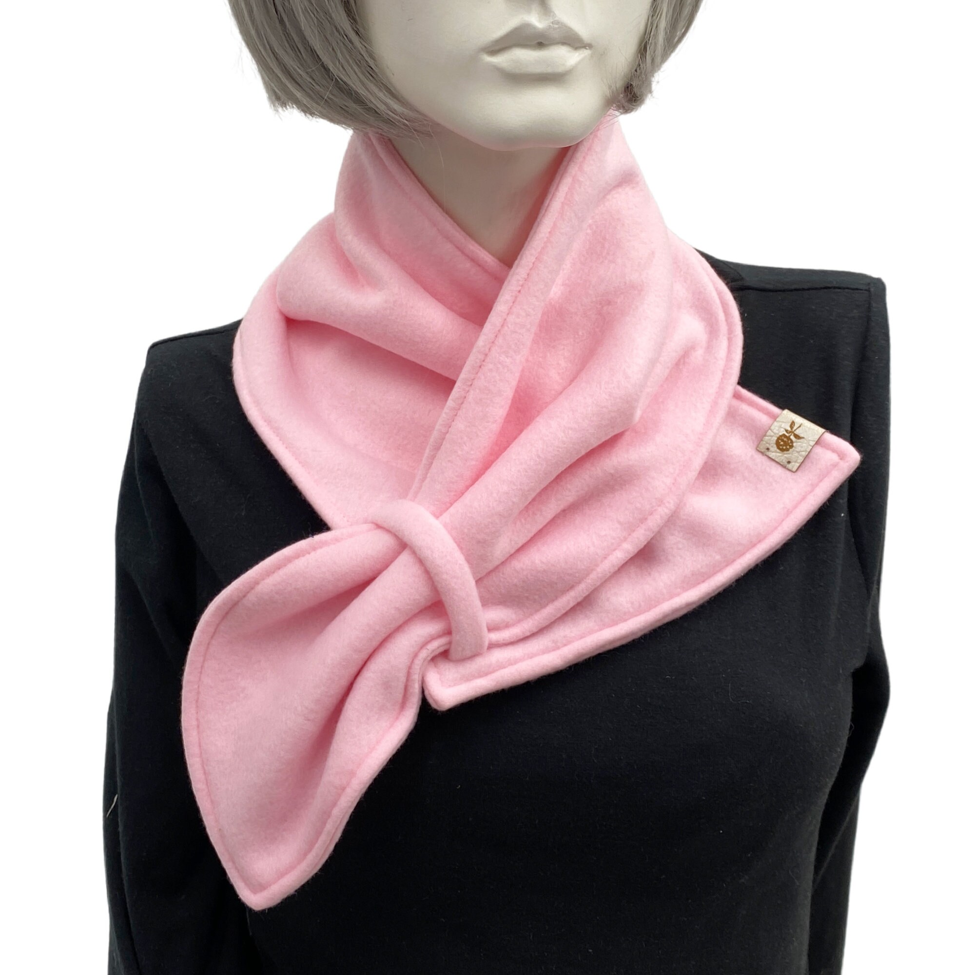 fleece pull through scarf