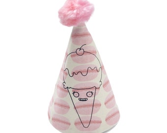 Fabric party hat ice cream cone print /// Chapeau de fête crème glacée