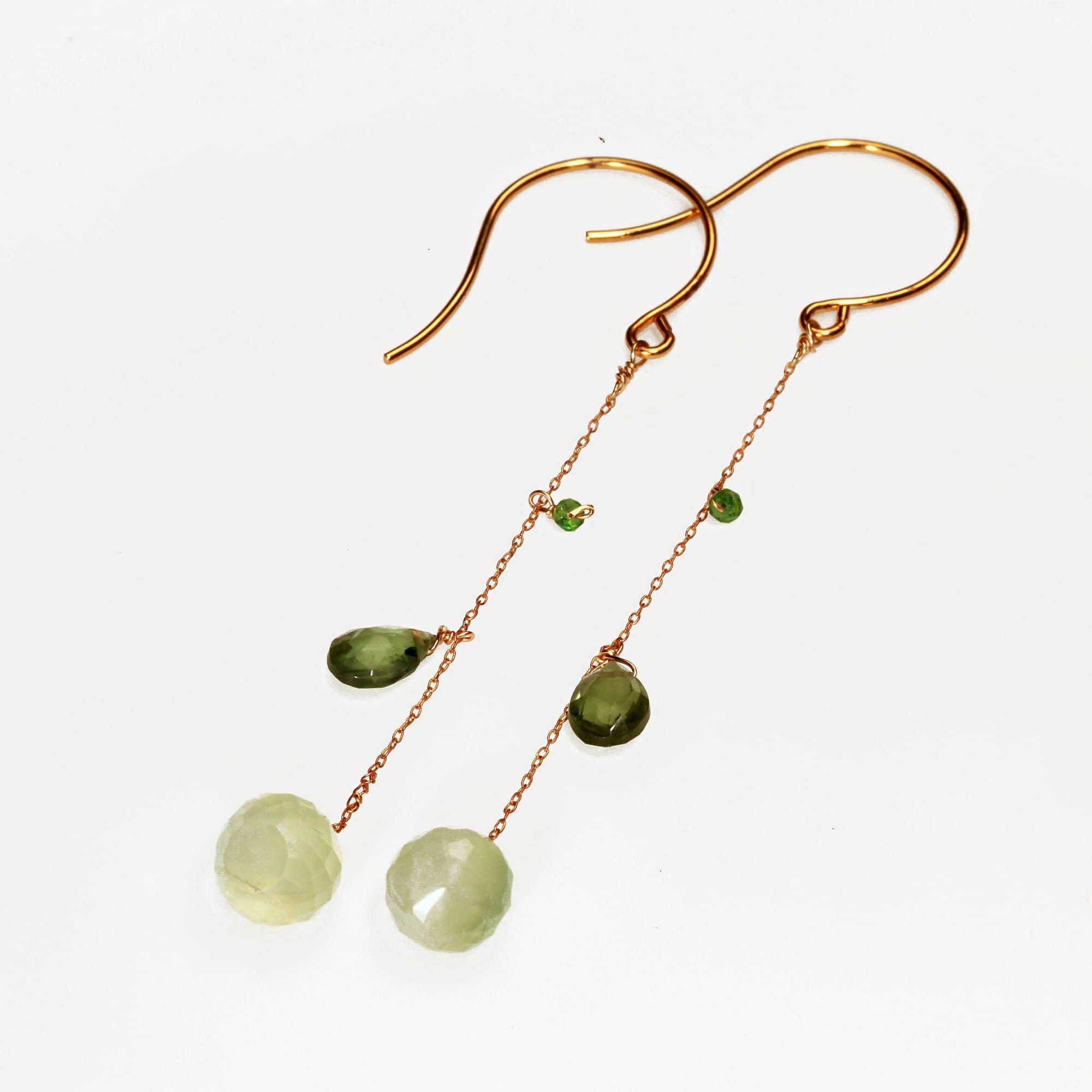 Pendientes Colgantes Largos Con Peridoto De Aguamarina Y Piedras pendientes-colgantes-largos-con-peridoto-de-aguamarina-y-piedras