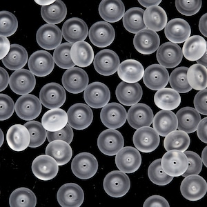 Translucent frosted clear glass beads - Large lot of 100 pieces - vintage beads