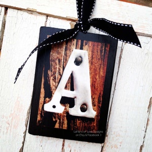 Initial Ornament, Wood Ornament, Wooden Ornament Name Sign, Christmas Gift Ornament, Personalized Christmas Gift, Custom Name Ornament Tree