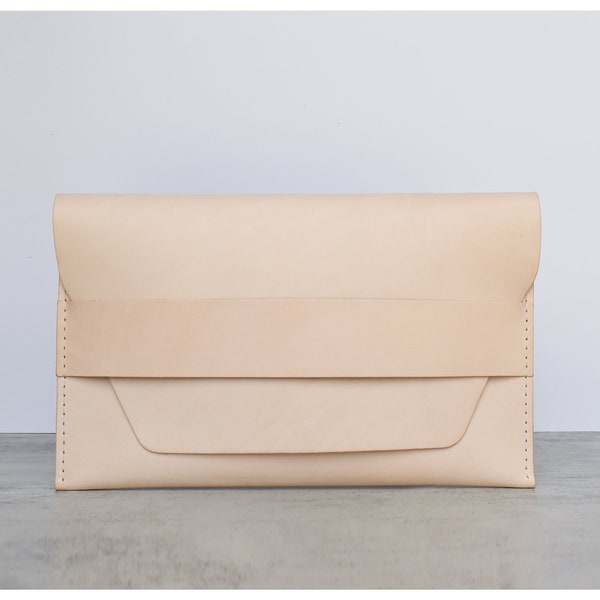 Leather Clutch - Tan