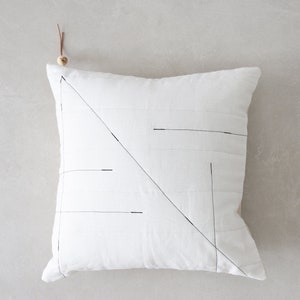 VIDA Linen Pillow 3 sizes LARGE