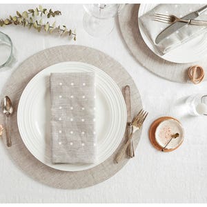 White Dots Linen Napkin immagine 2