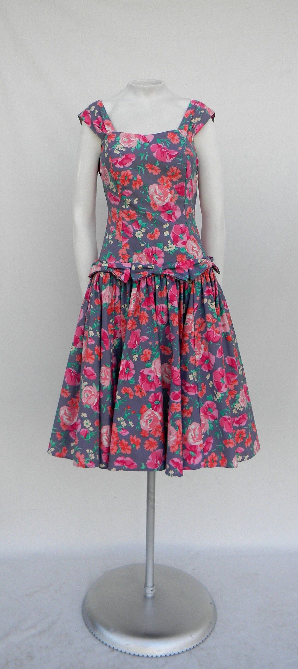vintage laura ashley floral dress