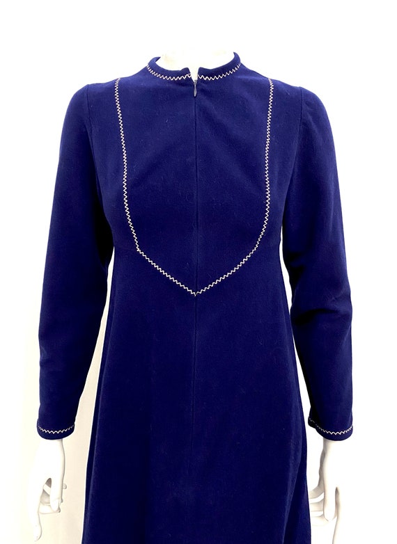 Vintage 70s XXXS robe Vasarrette velour navy blue… - image 2