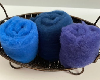 Blue Pack of Needle-Felting Fiber 1.5 oz - Babydoll Southdown Wool