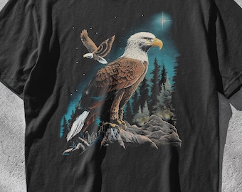 Eagle Tshirt Vintage - 90s Style Bald Eagle Retro T Shirt, Wildlife Graphic Eagle Shirt, Nature Gift for Men Women, Outdoor Bird Tee
