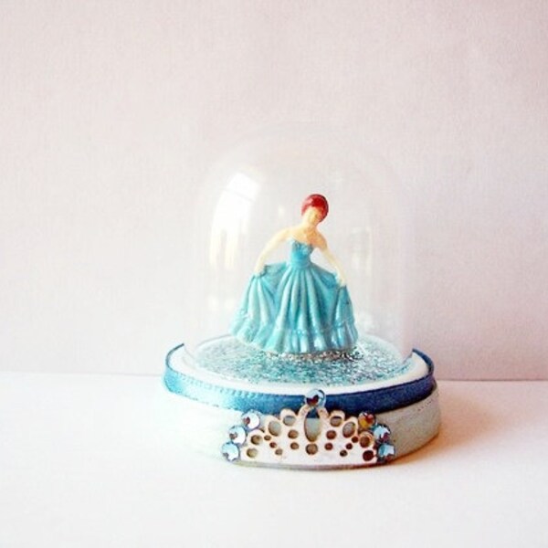 Miniature Diorama "Petite Princess Cinderella"