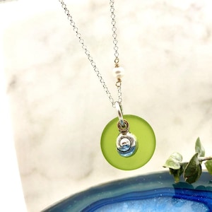 Seaglass Pendant, handmade jewelry, mothers day gift, jewelry for women,, minimalist necklace, asymmetrical, gifts for her, boho jewelry