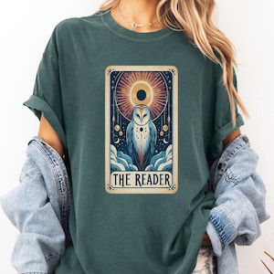 Oversized Book Lover Tarot Card-T-shirt