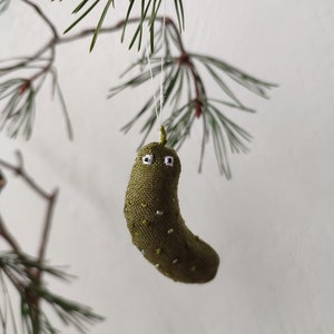 Pickles. A set of 5 ornaments. Christmas ornaments. Tags
