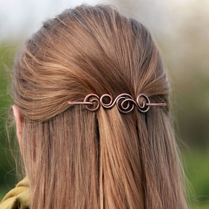 Épingle à cheveux vigne en laiton ou cuivre Barrette pour cheveux fins à normaux Cadeaux pour femme Accessoires cheveux longs Épingle ou broche à châle image 3