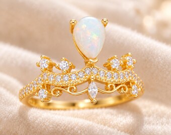 Birthday Gift for Best Friend, Crown Ring, White Opal 5x7mm, 925 Sterling Silver, Pear Cabochon, Vintage Style, Adjustable, Ring Setting