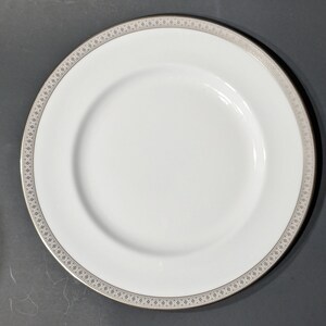 Royal Doulton Piper Platinum Dinner Plate | English Fine Porcelain
