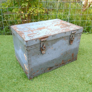 Small Wooden Treasure Chest Jewellery Trinket Box to Paint & Decorate 16 X  11 X 8 Cm 