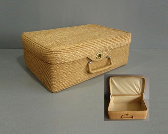 Vintage straw briefcase / Small suitcase bag