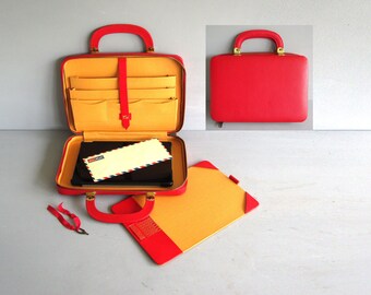 Vintage faux leather briefcase with key / Red lockable writing case